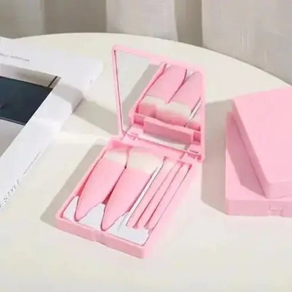 Compact Makeup Brush Set with Mirror