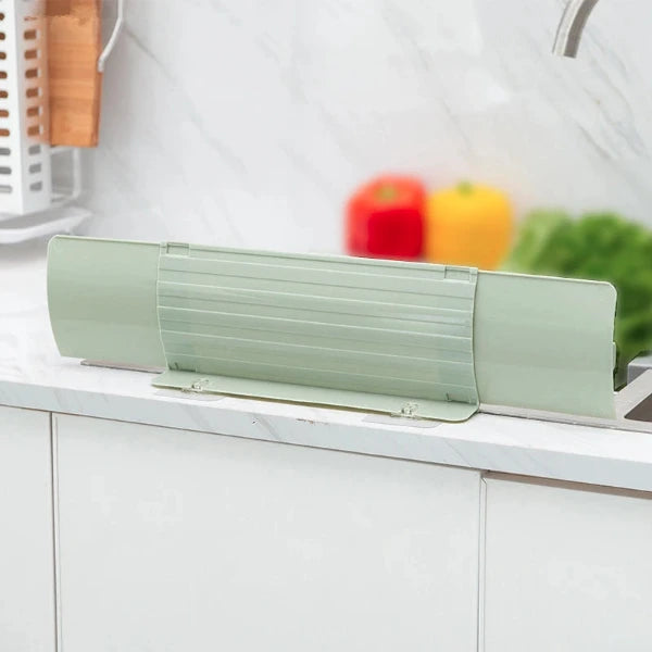 Kitchen Sink Baffle Washing Vegetable Fruit Protector Suction Cup