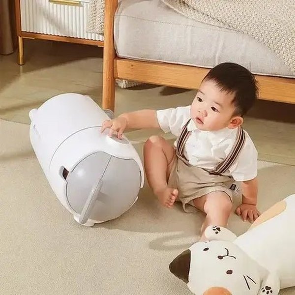 Large Plastic Trash Can