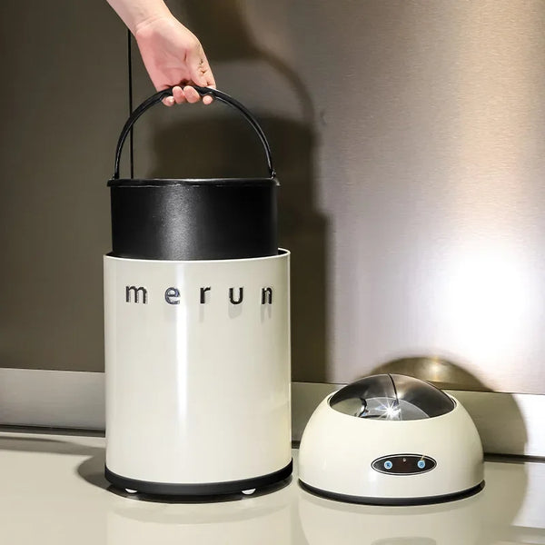 Large Capacity Intelligent Sensing Garbage Bin with Covered