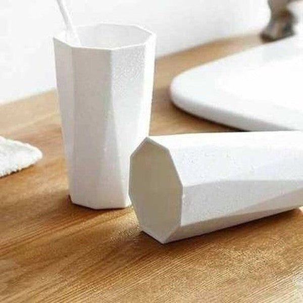 Portable Geometric Shape Mouthwash Cup