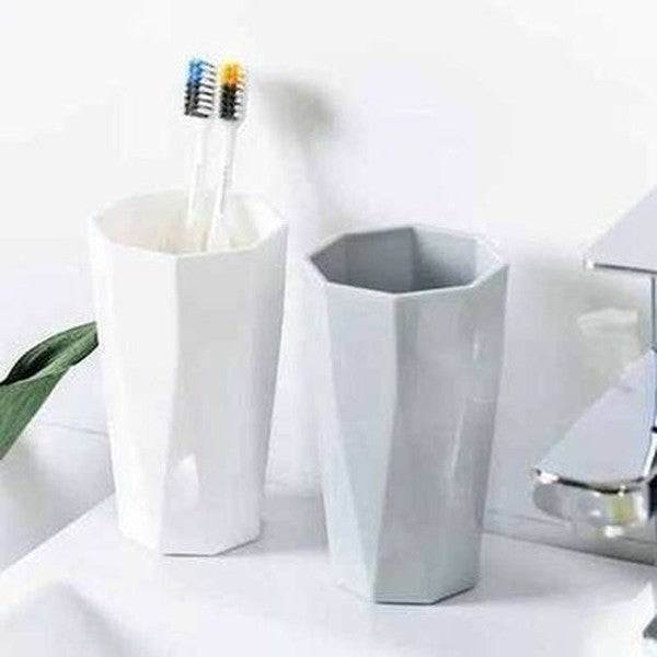 Portable Geometric Shape Mouthwash Cup