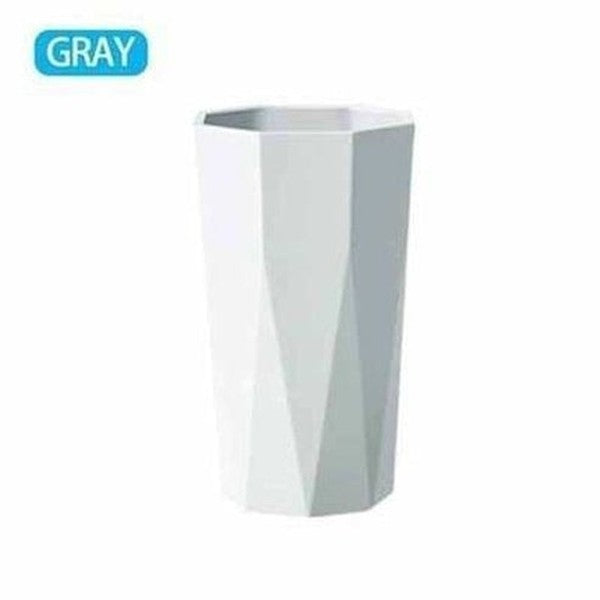 Portable Geometric Shape Mouthwash Cup