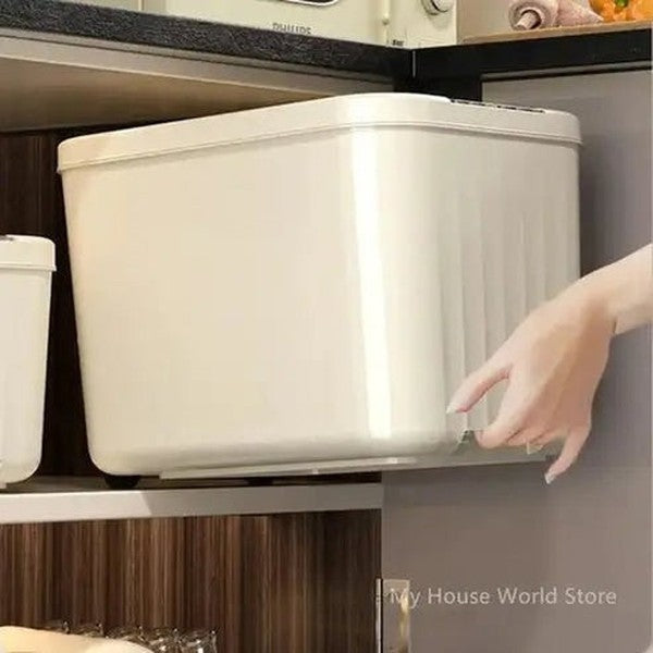 Rice Storage Box with Built-In Dispenser