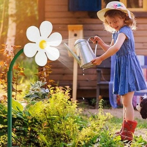 Dancing Flower Rotating Garden Sprinkler Cute Flower Crazy Rotating Sprinklers 720 Degree Rotation Funny Colorful Daisy Watering. Type: Watering Globes & Spikes