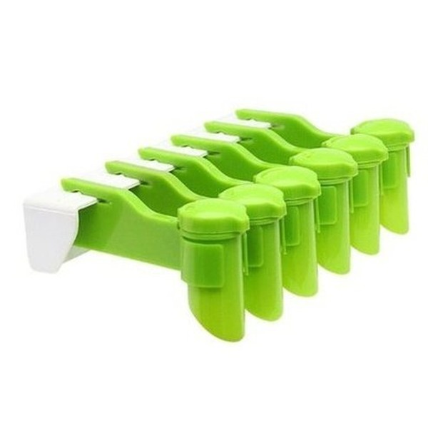 Sealing clip kitchen wall-mounted seasoning rack