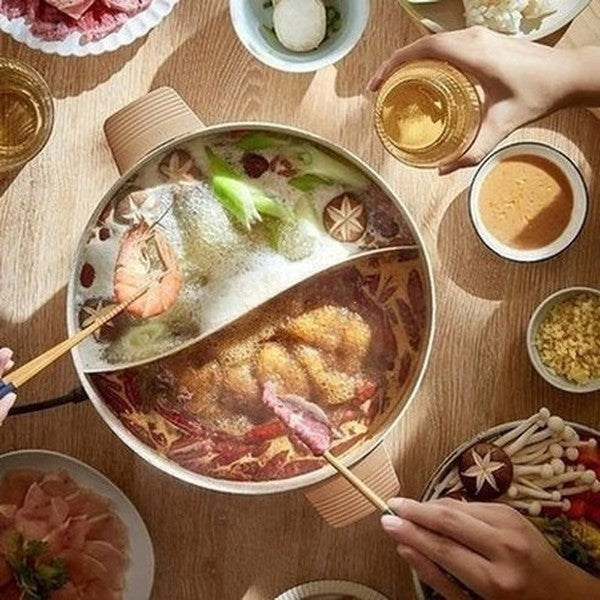 Bear Electric Hot Electric Boiling Pot 5 Liters Capacity Mandarin Duck Adjustable Fire Power Hotpot Cooker Cooking Pot. Cookware. Type: Casserole Dishes.