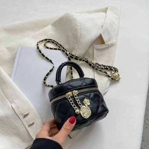 Stylish Rhombus Chain Bag for Womens Autumn and Winter Style