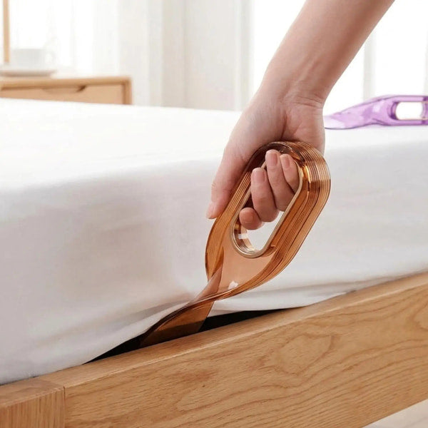 Portable bed making tool for fitted sheets