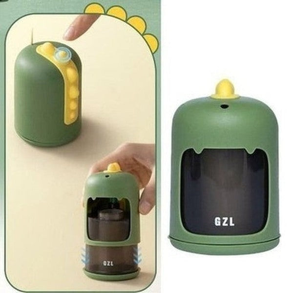 the cartoon pressing toothpick box is made of high-quality pp and tpr materials, which are not only resistant to beating, but also wear-resistant and durable.