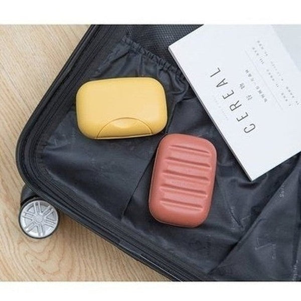 Portable Travel Soap Box Four Colors Waterproof Leak Proof Stylish Compact Easy To Carry Bathroom Storage Sealed Box. Bathroom Accessories: Soap Dishes & Holders.
