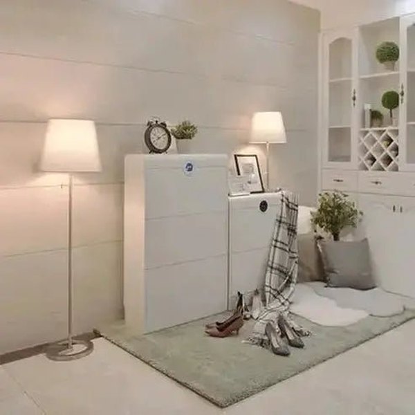 Rootsense smart shoe rack UV sterilization