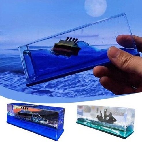 Titanic in a Bottle Figurines Blue