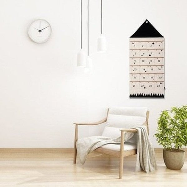 24 Pocket Hanging Bag Household Storage Bags Beige 24 Pocket Canvas Hanging Storage Bag · Dondepiso