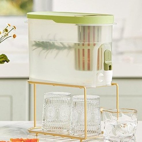 Water Dispenser With Faucet Water Bottles Water Bottle Dispenser With Faucet · Dondepiso