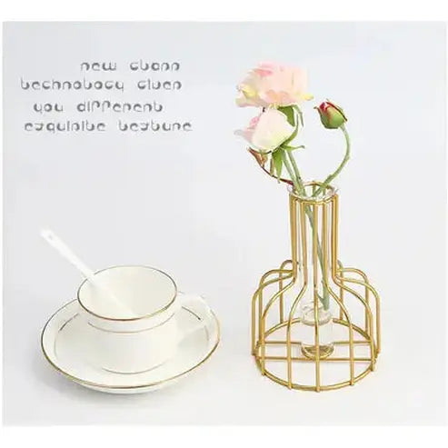 Elegant Nordic Iron Golden Hydroponic Vase