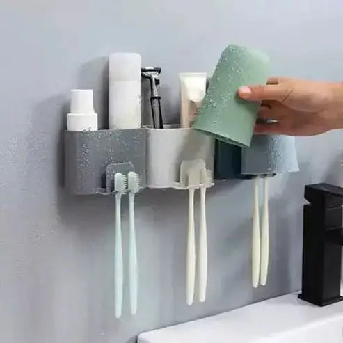 New Wall-Mounted Toothbrush Holder