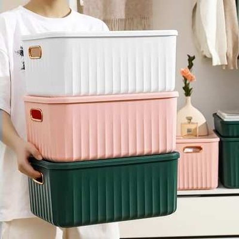 Discover Nordic Sundries' Storage Box – take charge and store your items in style!