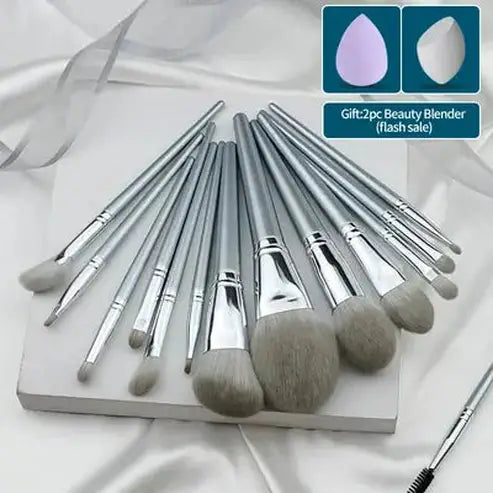 Makeup Brush Set: Achieve Professional Looks at Home