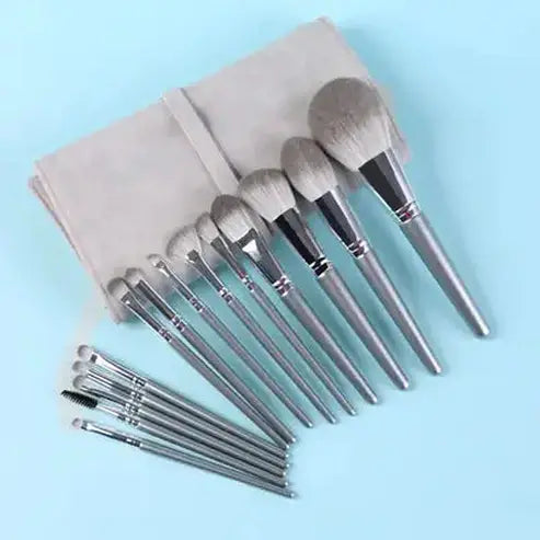 Makeup Brush Set: Achieve Professional Looks at Home