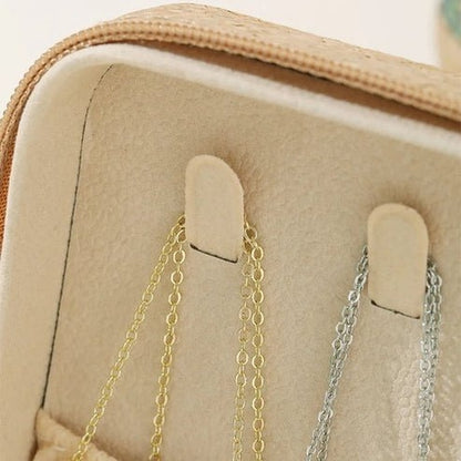 Keep your jewelry organized and protected on the go with this pack of 2 stylish travel jewelry boxes. Perfect for gifting and everyday use, these boxes are compact.