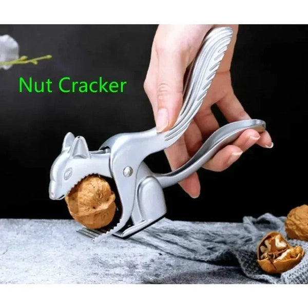 Creative & Durable Walnut Clip with Comfortable Grip