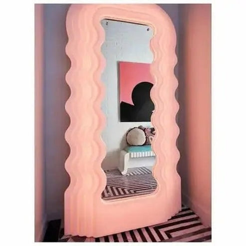 Vibrant Pink Vanity Accent with Macrame Living Room Lamp