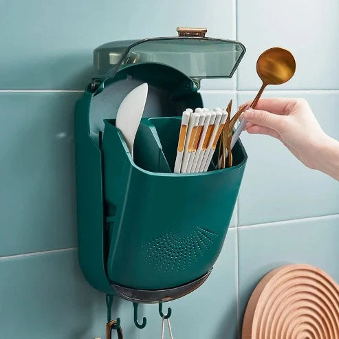 Wall-Mounted Knife and Fork Drain Storage Case