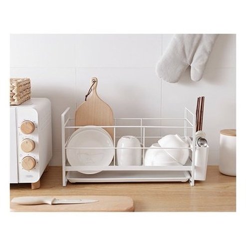 Reliable and durable kitchen tool for quick cleanups that won't take up a lot of counter space. Kitchen Tools & Utensils. Type: Dish Racks & Drain Boards.