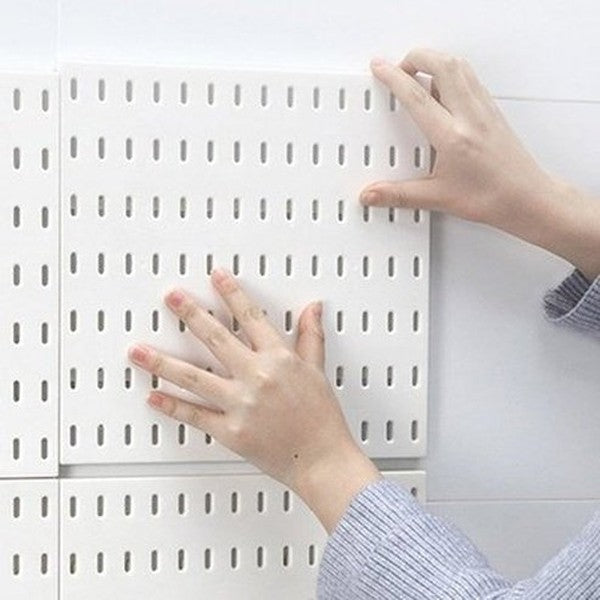 DIY Free Pegboard